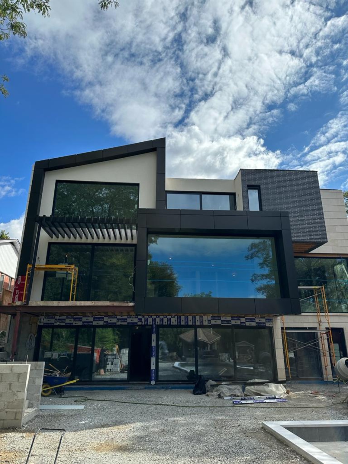 Commercial glazing project